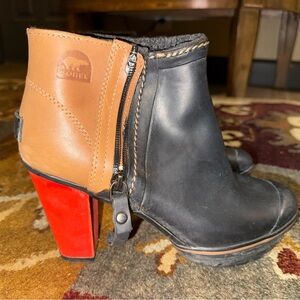 Sorel Leather and Rubber Boots. Rain booties ankle heels Black Orange Brown 7.5
